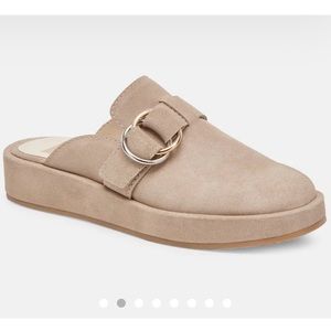 Dolce Vita ASTOR in Dune Suede. New in box.